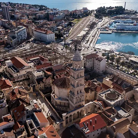 Diocletians Heart Apartmán *